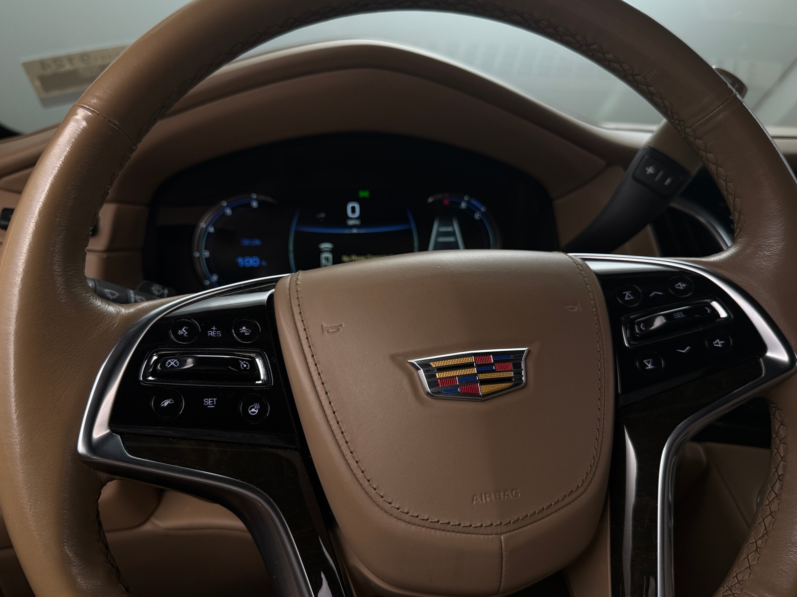 Thumbnail: 2020 Cadillac Escalade - 4