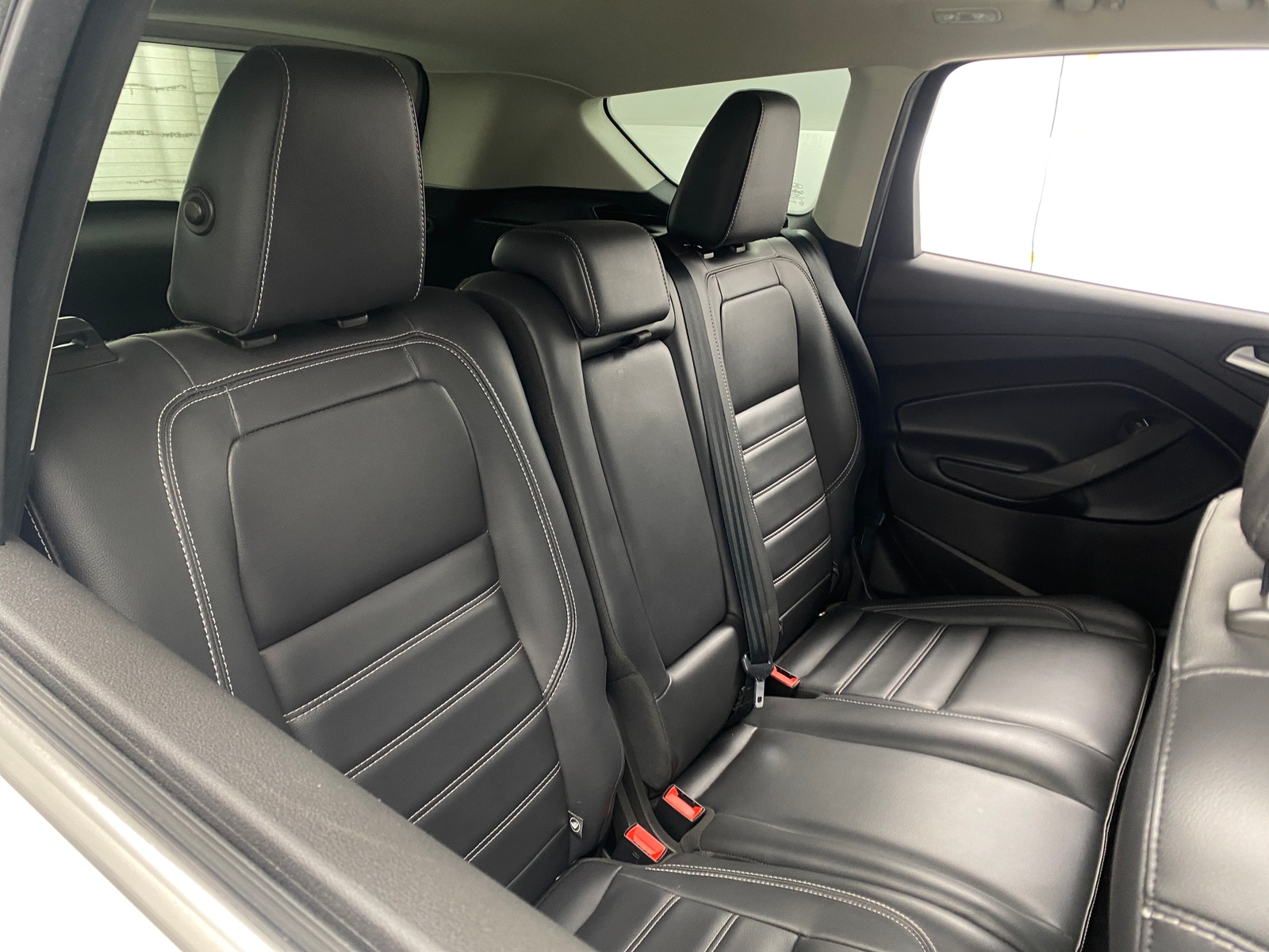 Thumbnail: 2019 Ford Escape - 6