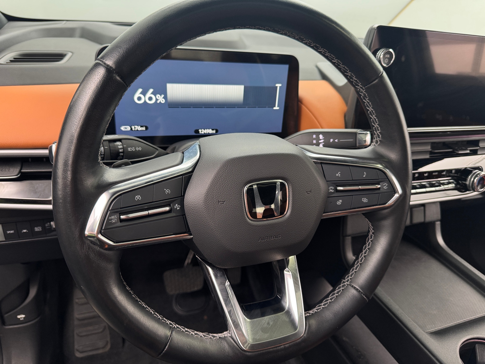 Thumbnail: 2024 Honda Prologue - 4