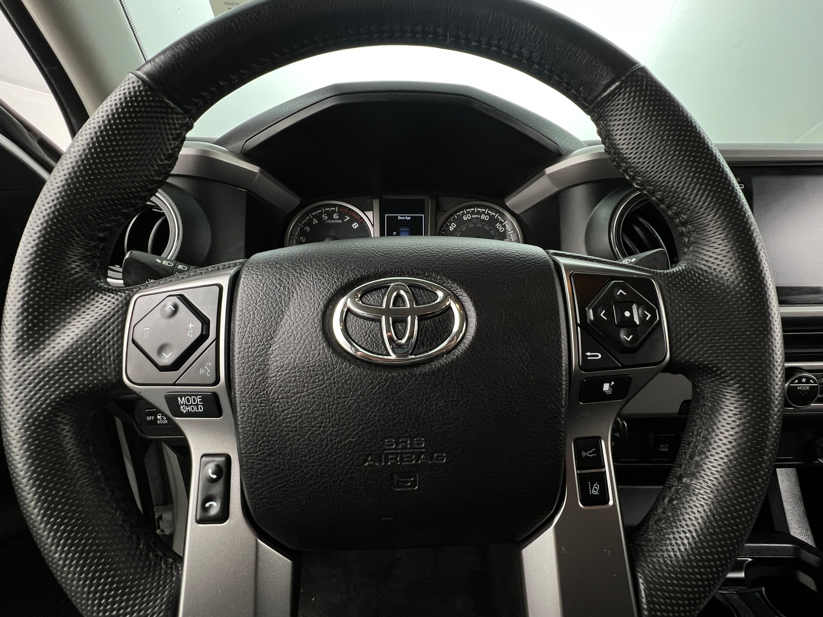 Thumbnail: 2021 Toyota Tacoma - 5