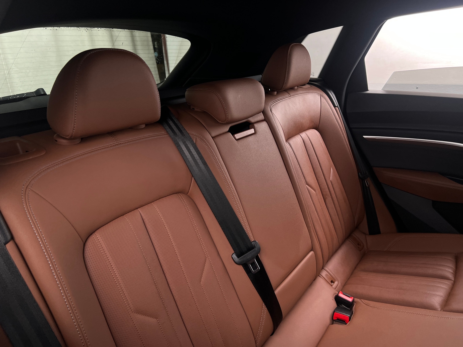 Thumbnail: 2024 Audi Q8 e-tron - 5