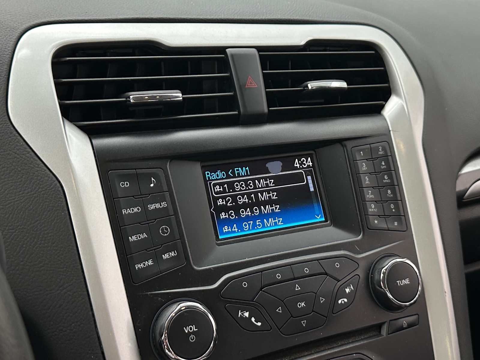Thumbnail: 2014 Ford Fusion - 4