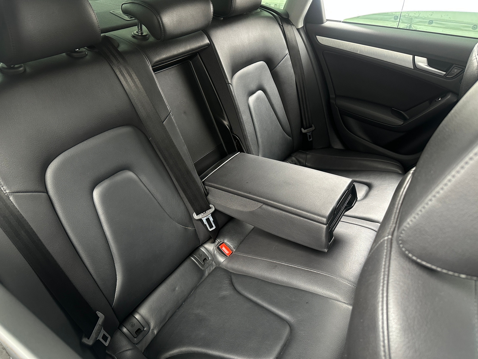 Thumbnail: 2016 Audi A4 - 5