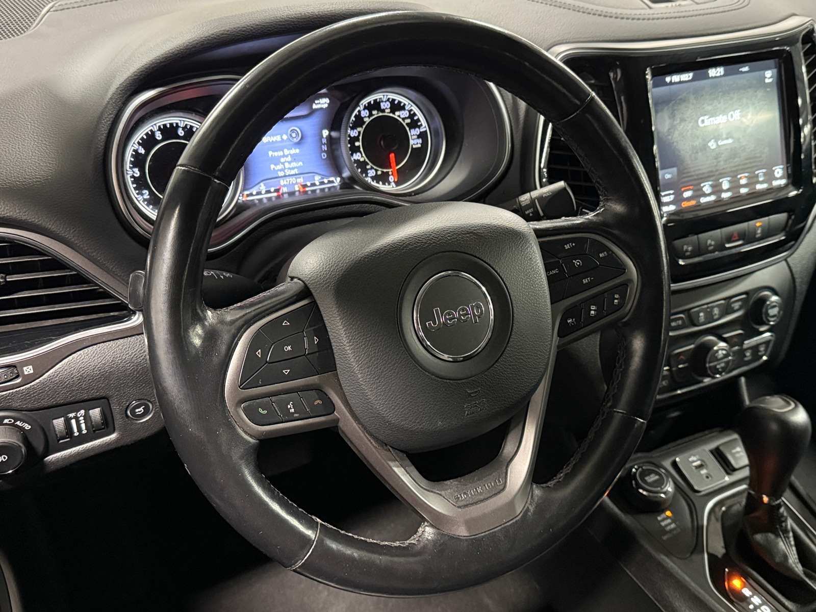 Thumbnail: 2020 Jeep Cherokee - 4