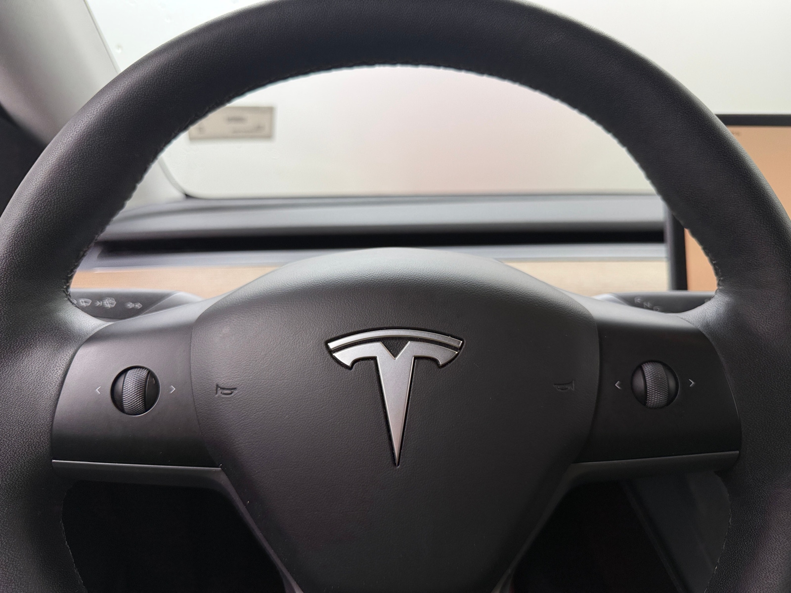 Thumbnail: 2023 Tesla Model Y - 4