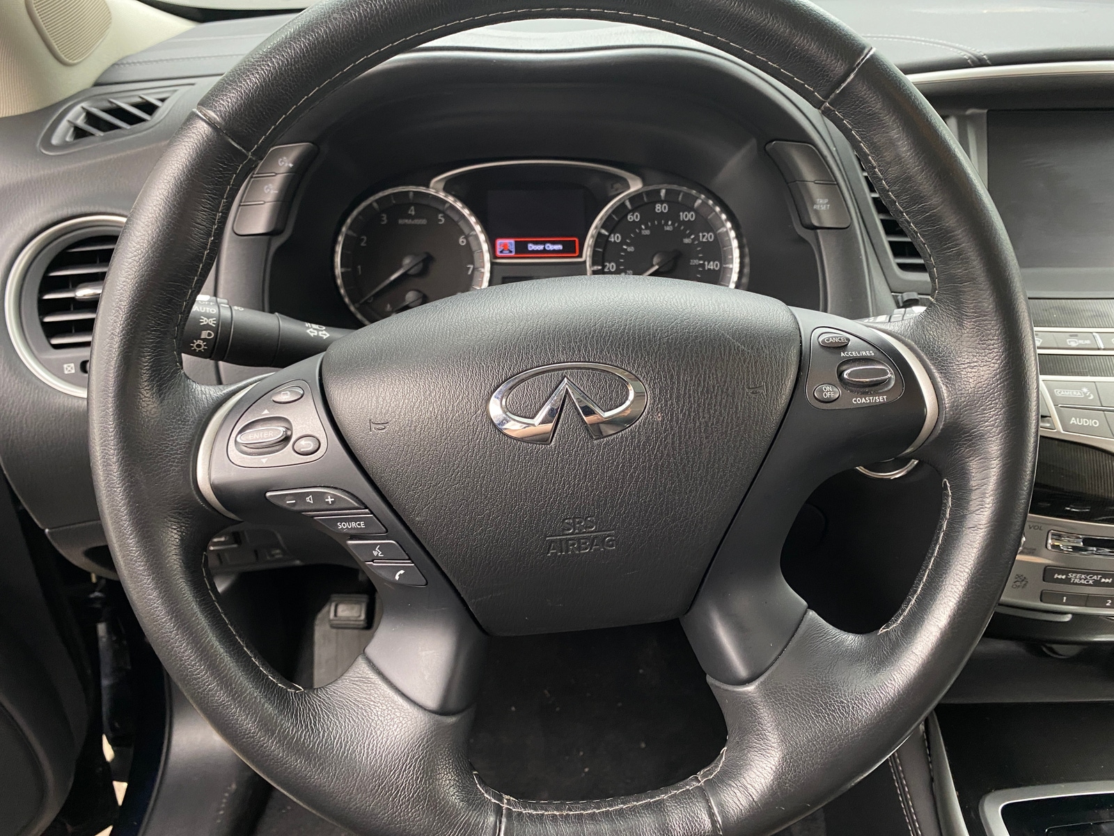 Thumbnail: 2018 INFINITI QX60 - 4