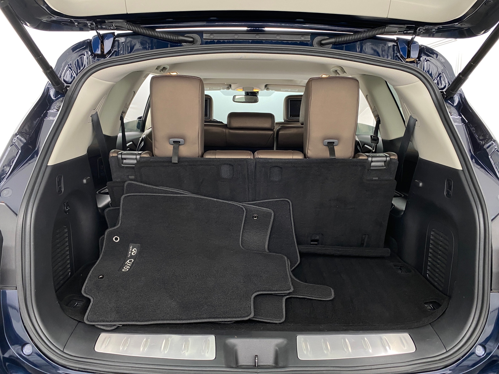 Thumbnail: 2018 INFINITI QX60 - 6