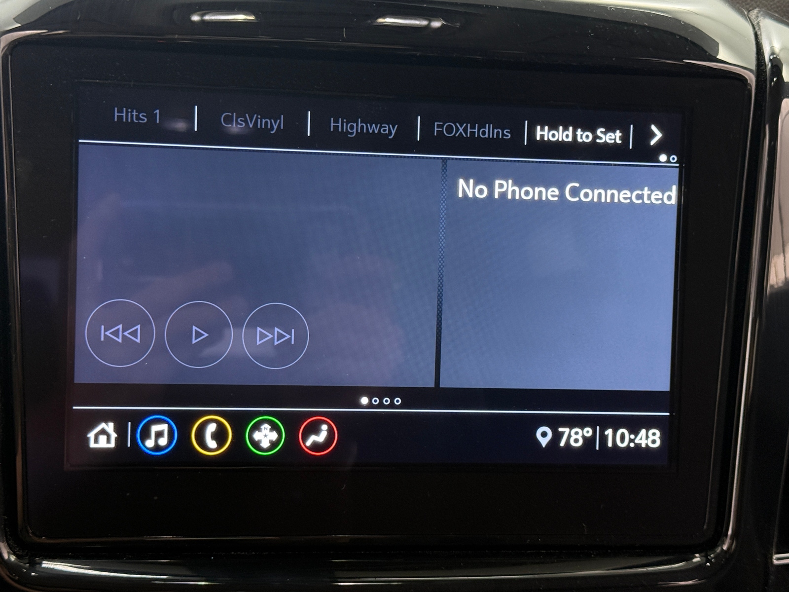Thumbnail: 2021 Chevrolet Traverse - 4