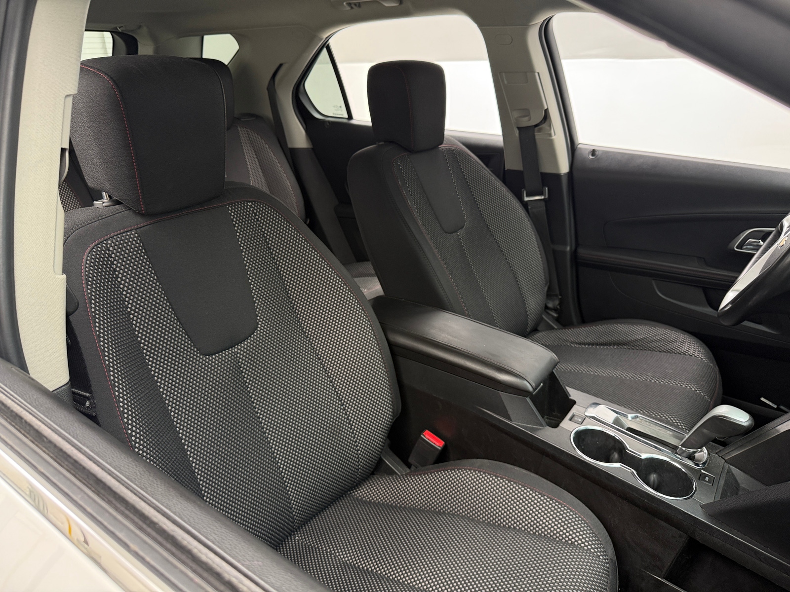 Thumbnail: 2015 Chevrolet Equinox - 2