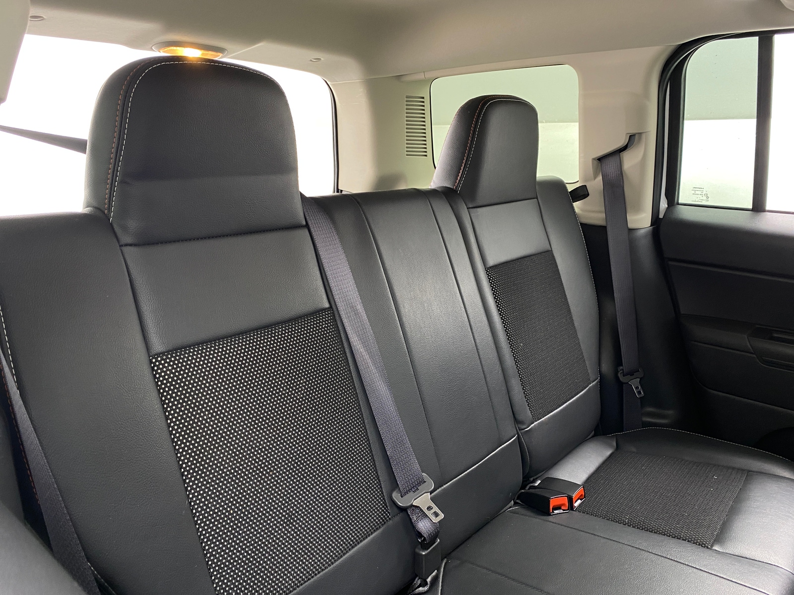 Thumbnail: 2016 Jeep Patriot - 6