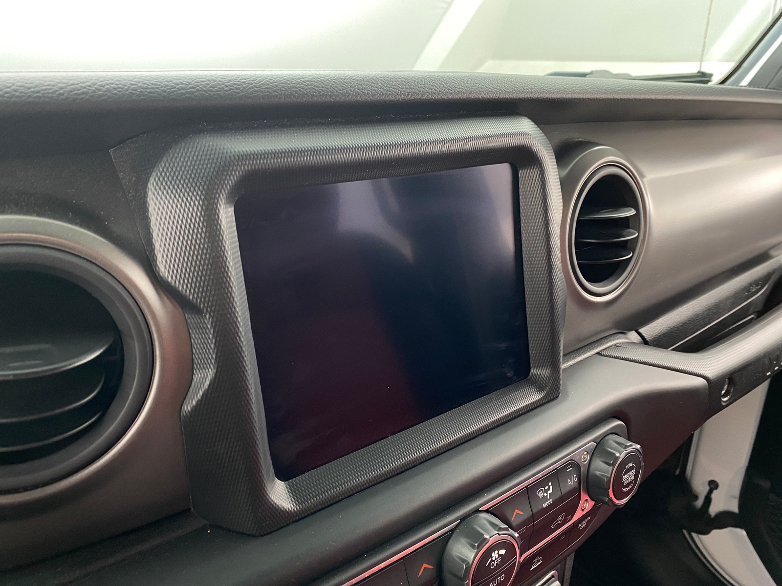 Thumbnail: 2022 Jeep Wrangler - 4