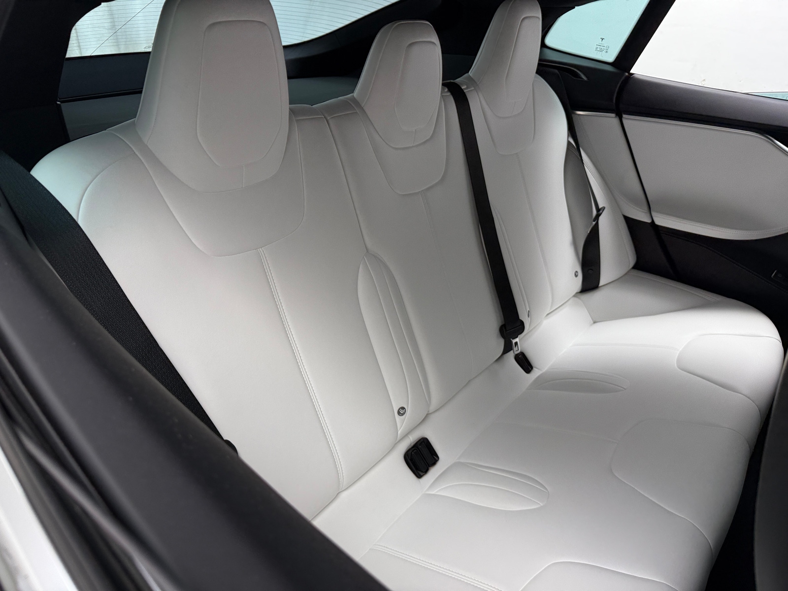 Thumbnail: 2017 Tesla Model S - 5