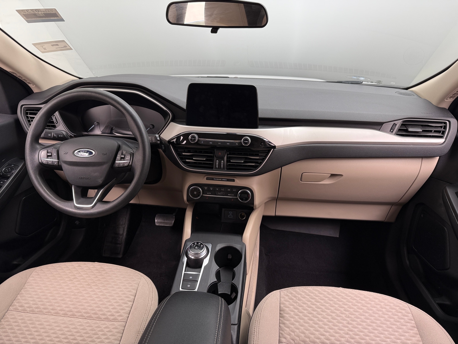 Thumbnail: 2020 Ford Escape - 3