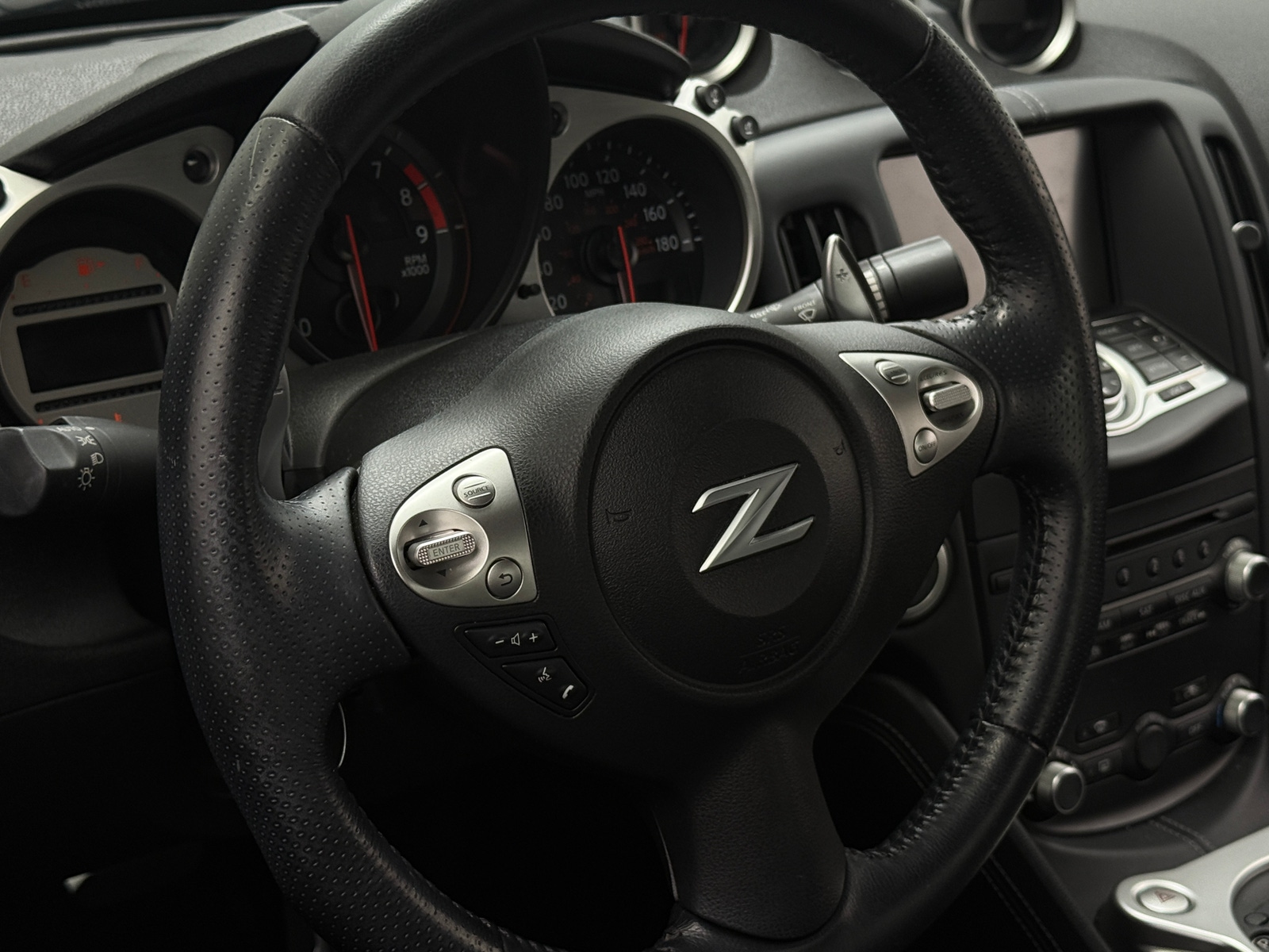 Thumbnail: 2010 Nissan Z - 4