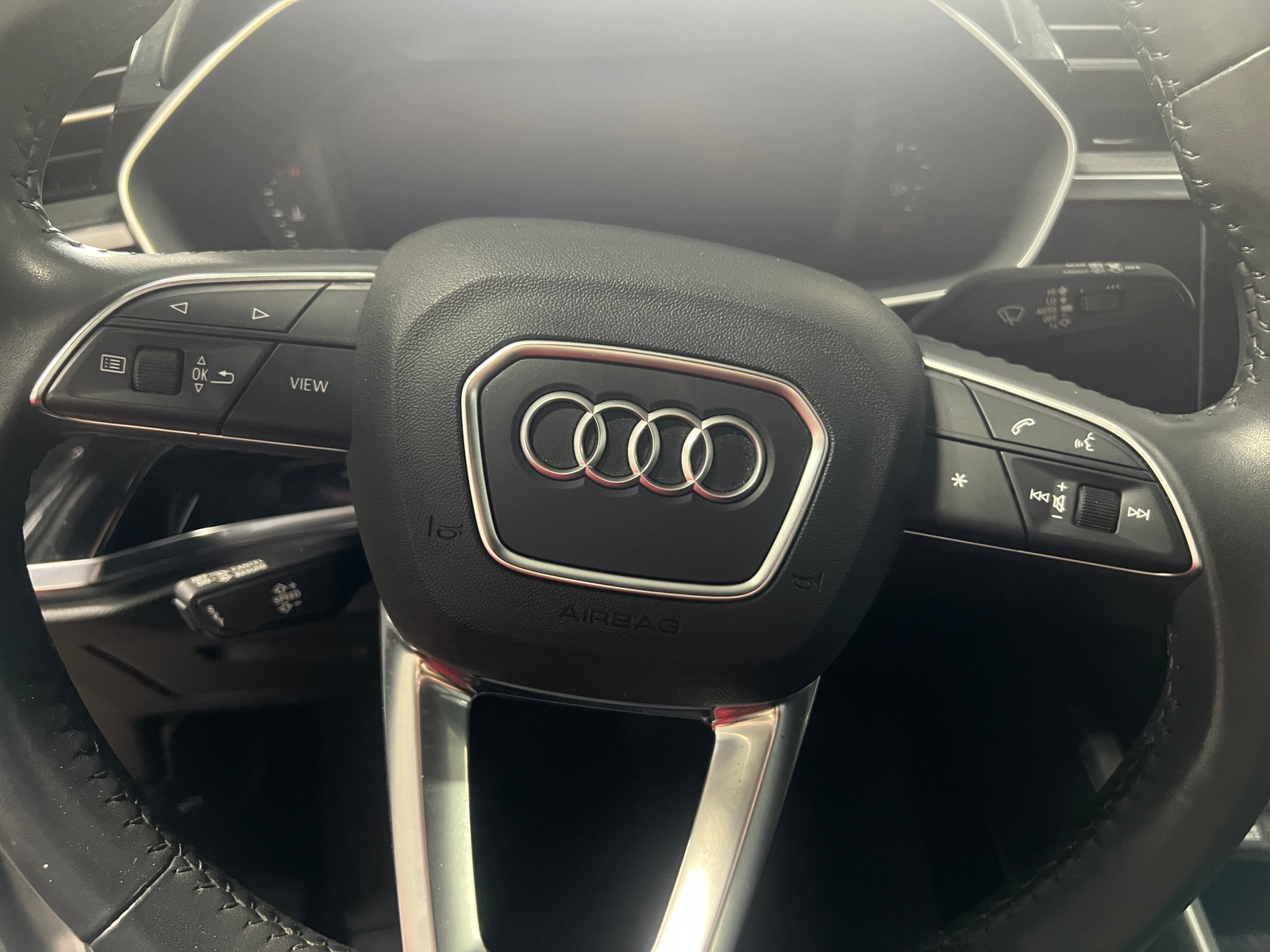 Thumbnail: 2020 Audi Q3 - 4