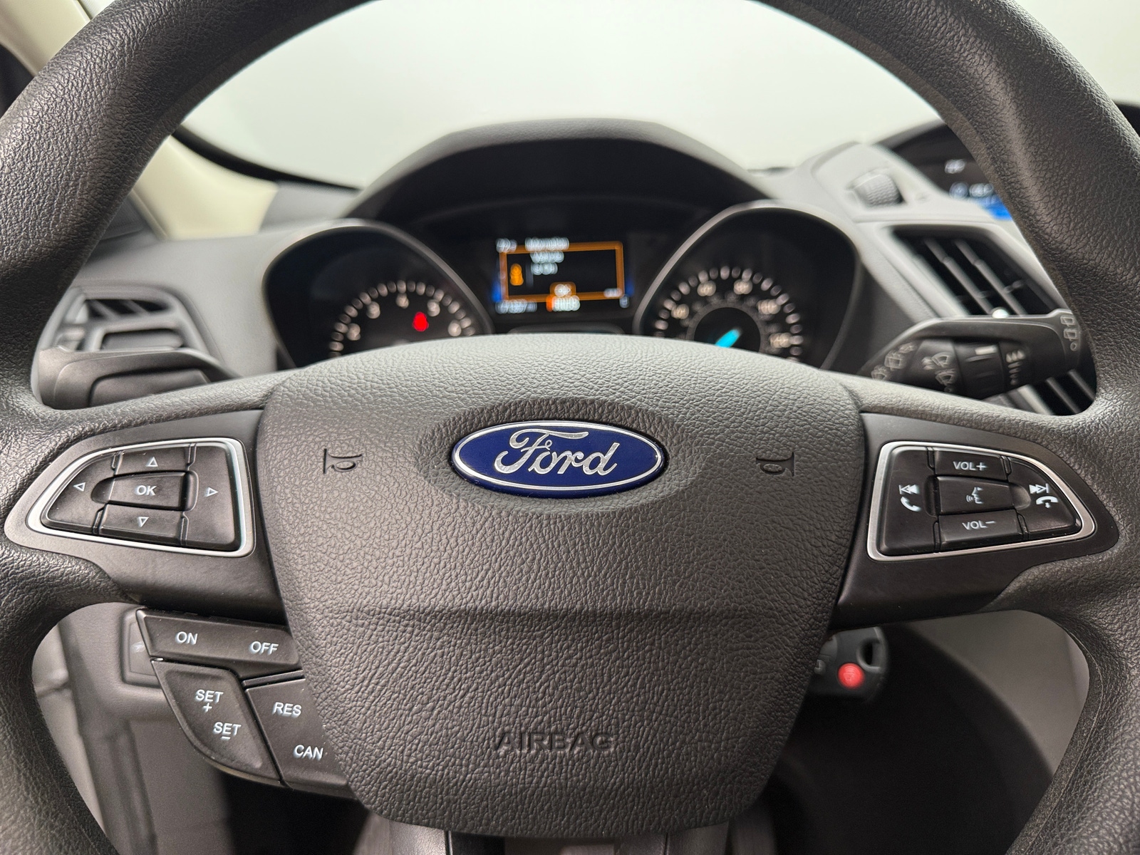 Thumbnail: 2019 Ford Escape - 5