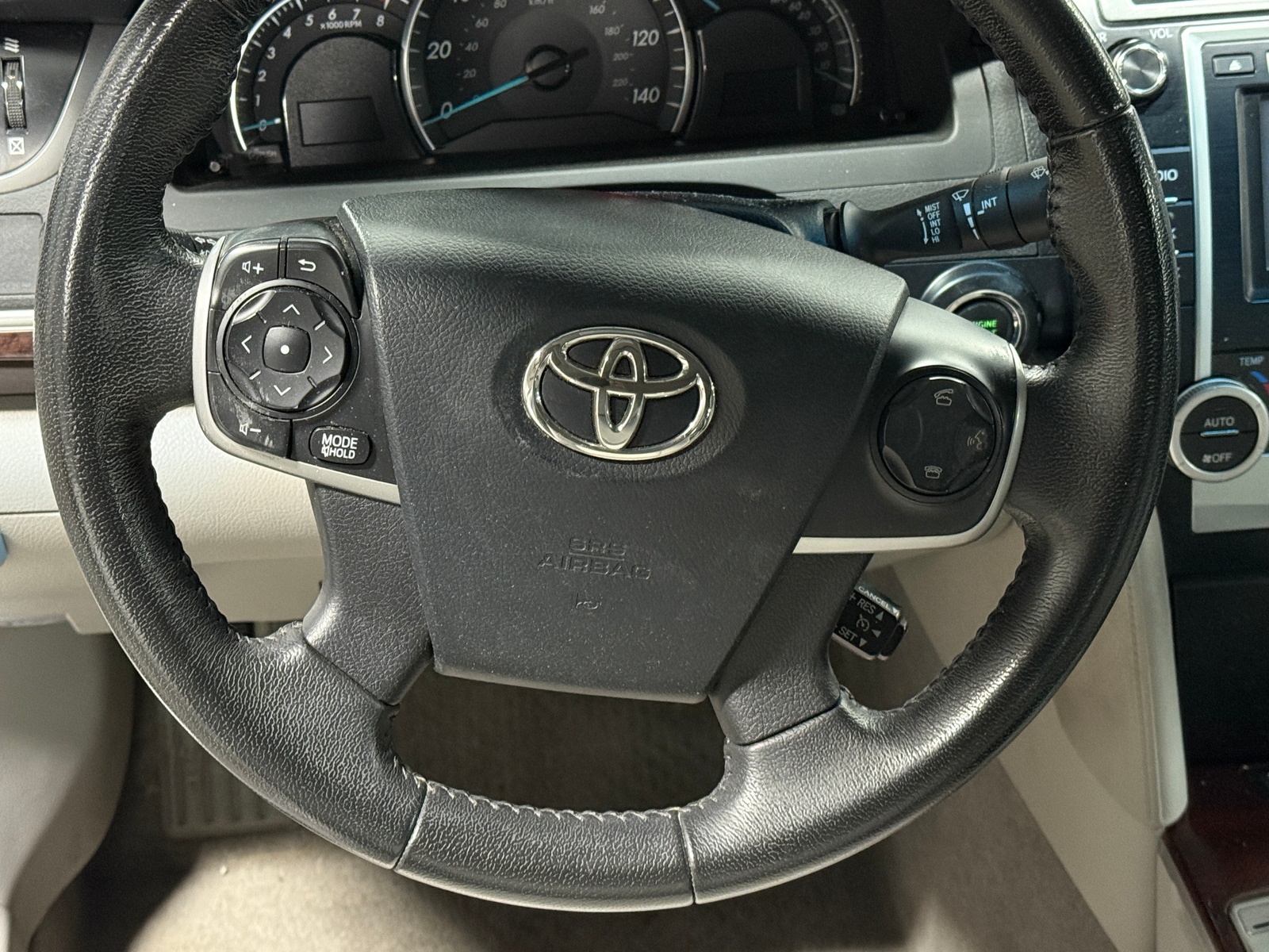 Thumbnail: 2012 Toyota Camry - 5