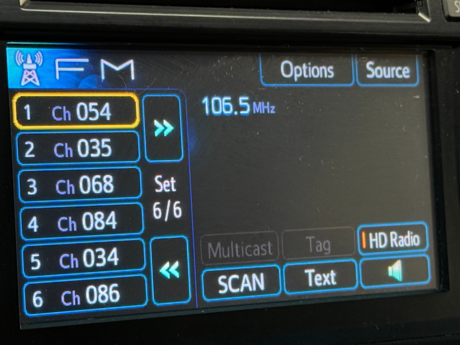 Thumbnail: 2012 Toyota Camry - 4
