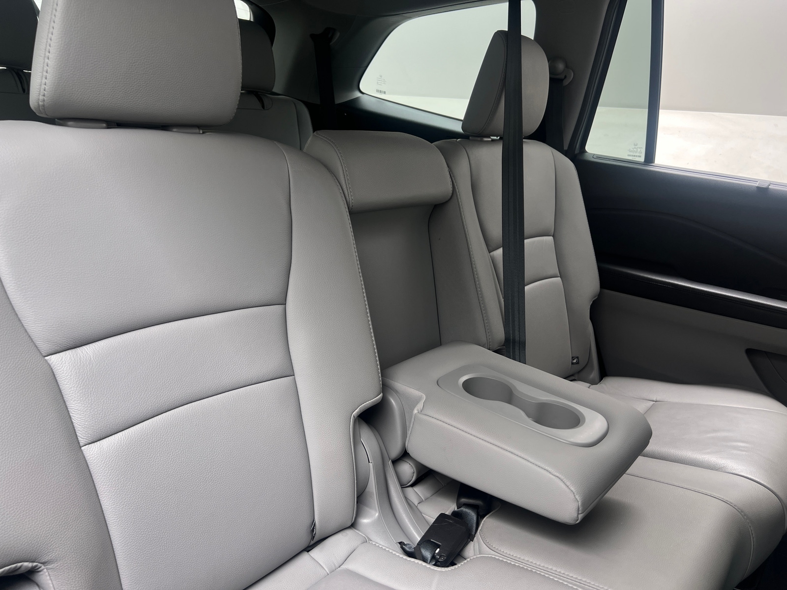 Thumbnail: 2019 Honda Pilot - 5