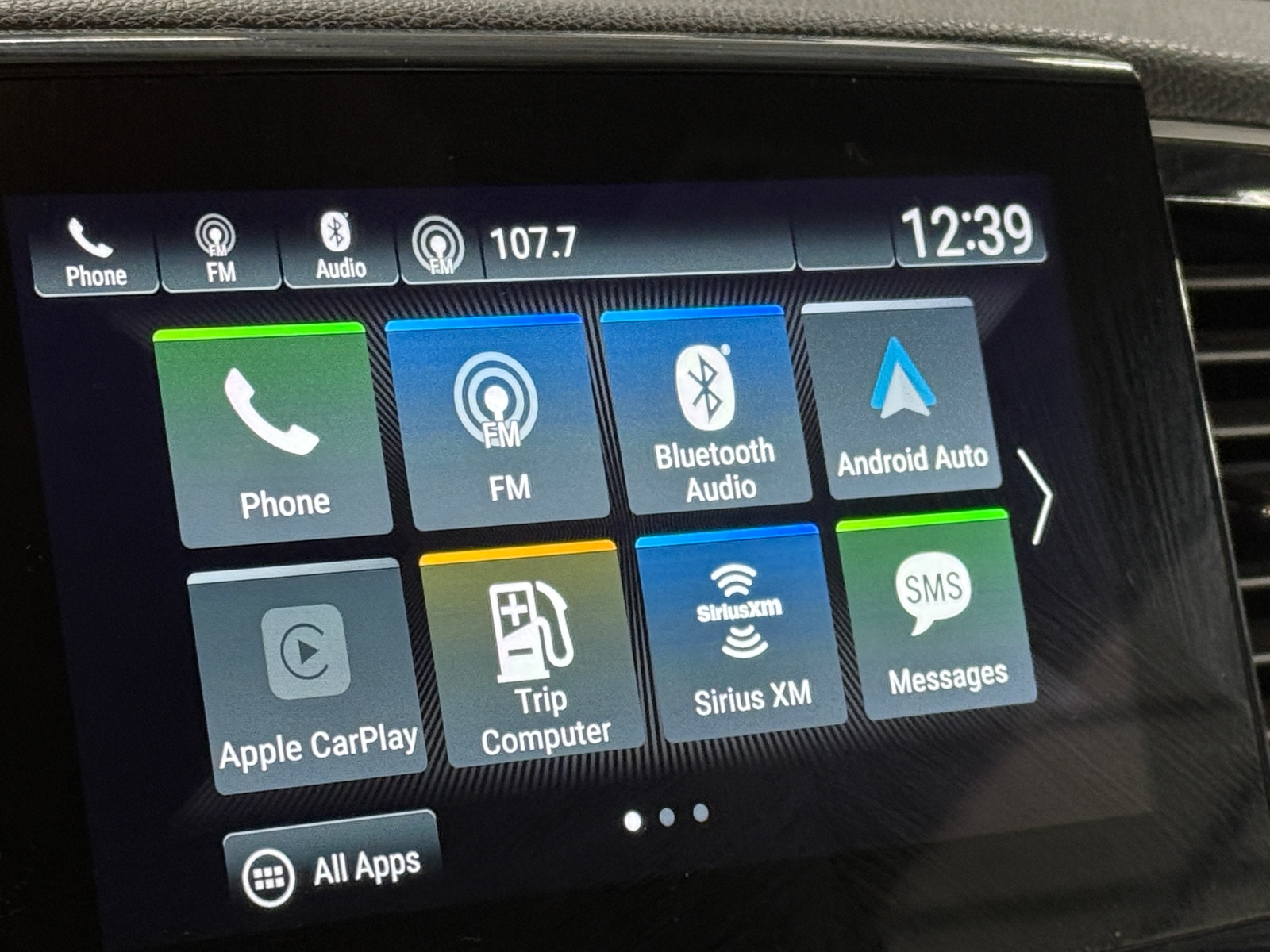 Thumbnail: 2019 Honda Pilot - 3