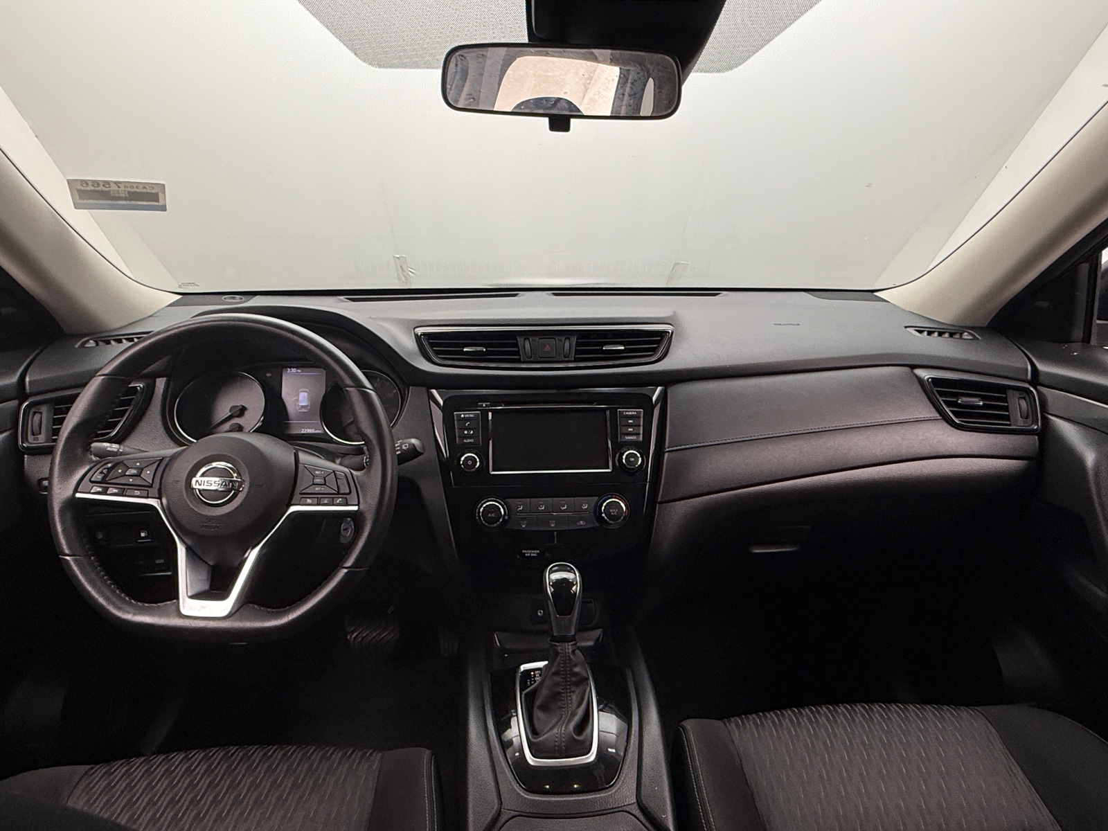 Thumbnail: 2020 Nissan Rogue - 3