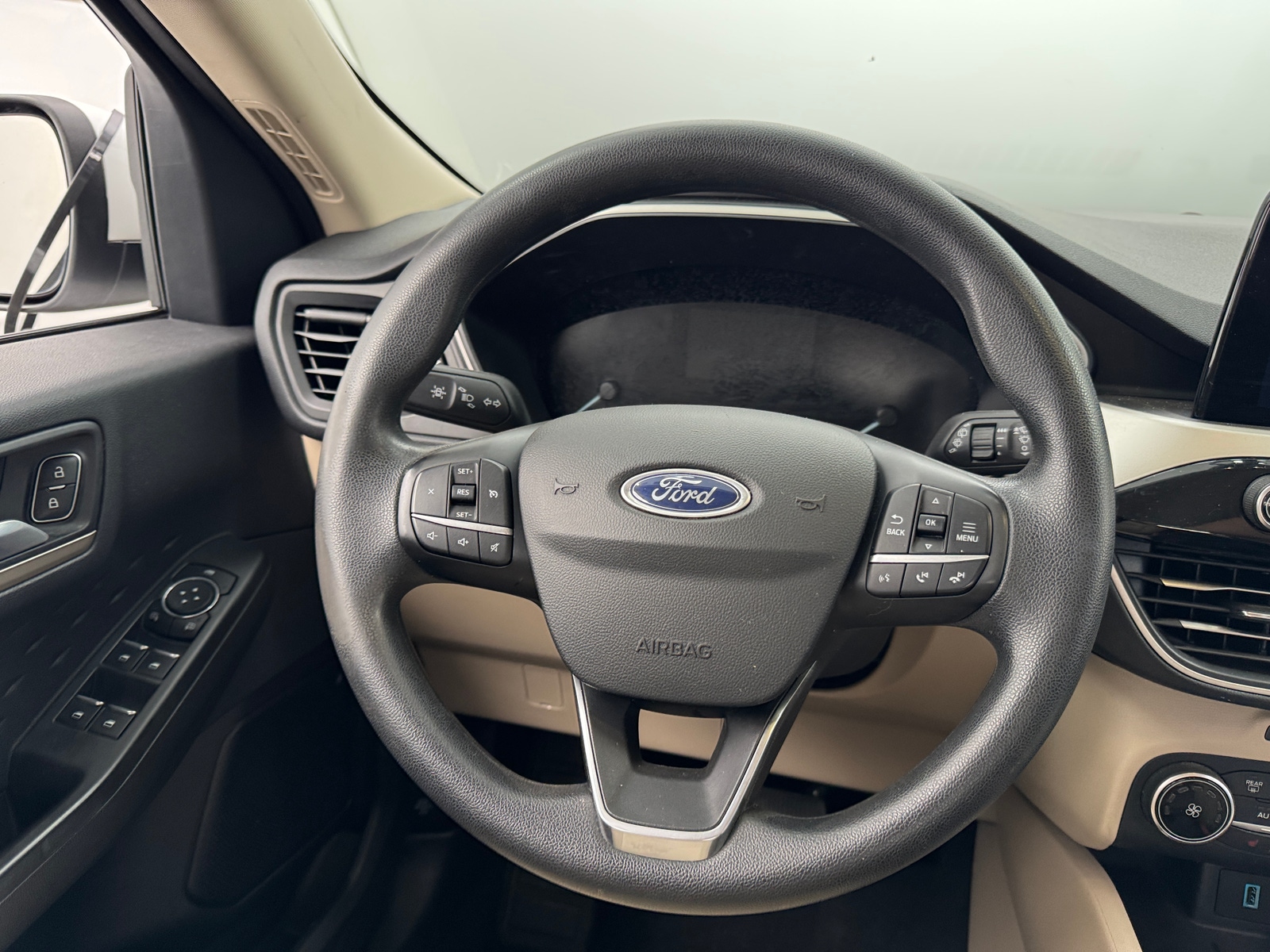 Thumbnail: 2020 Ford Escape - 5