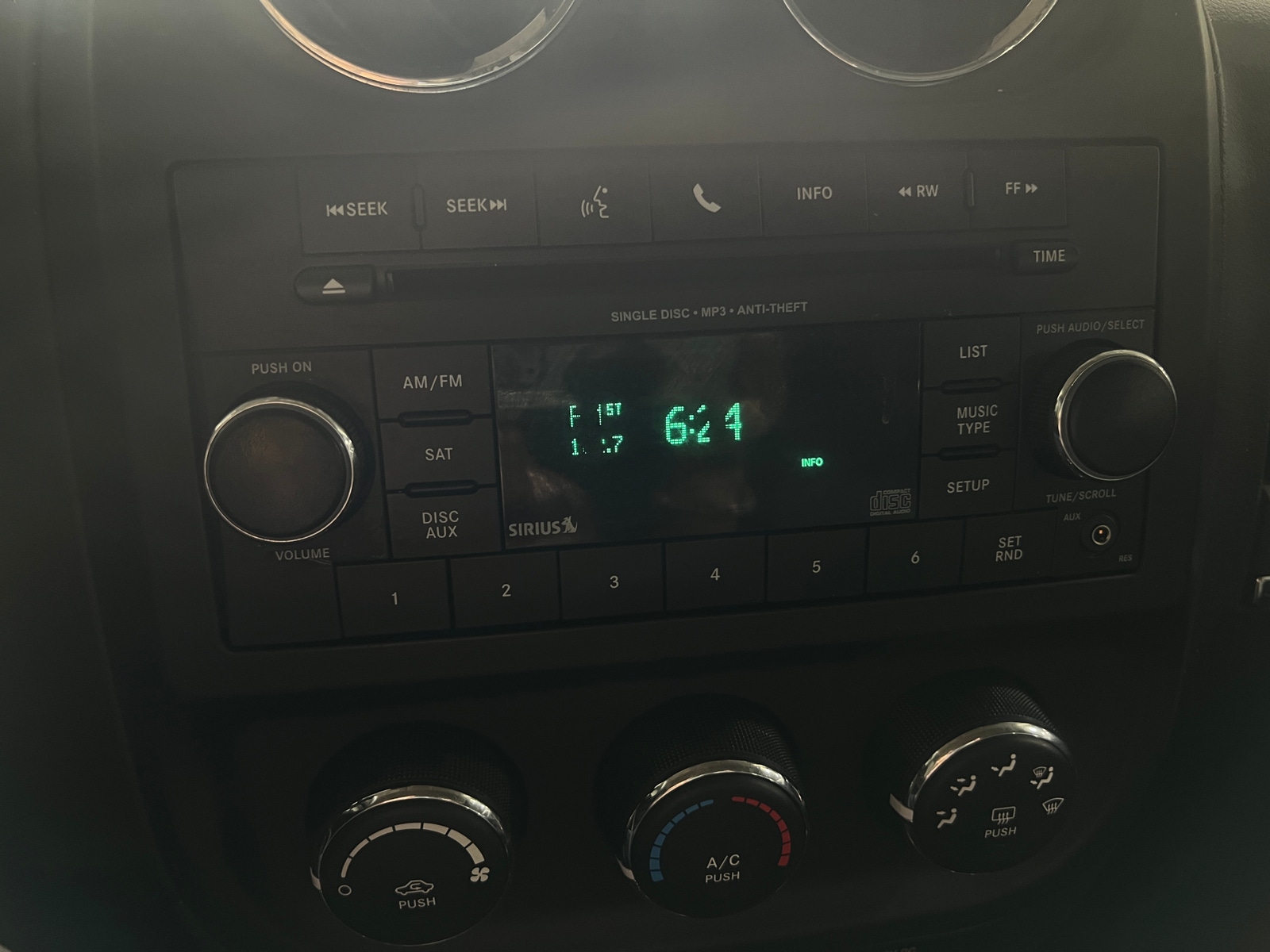 Thumbnail: 2017 Jeep Patriot - 4