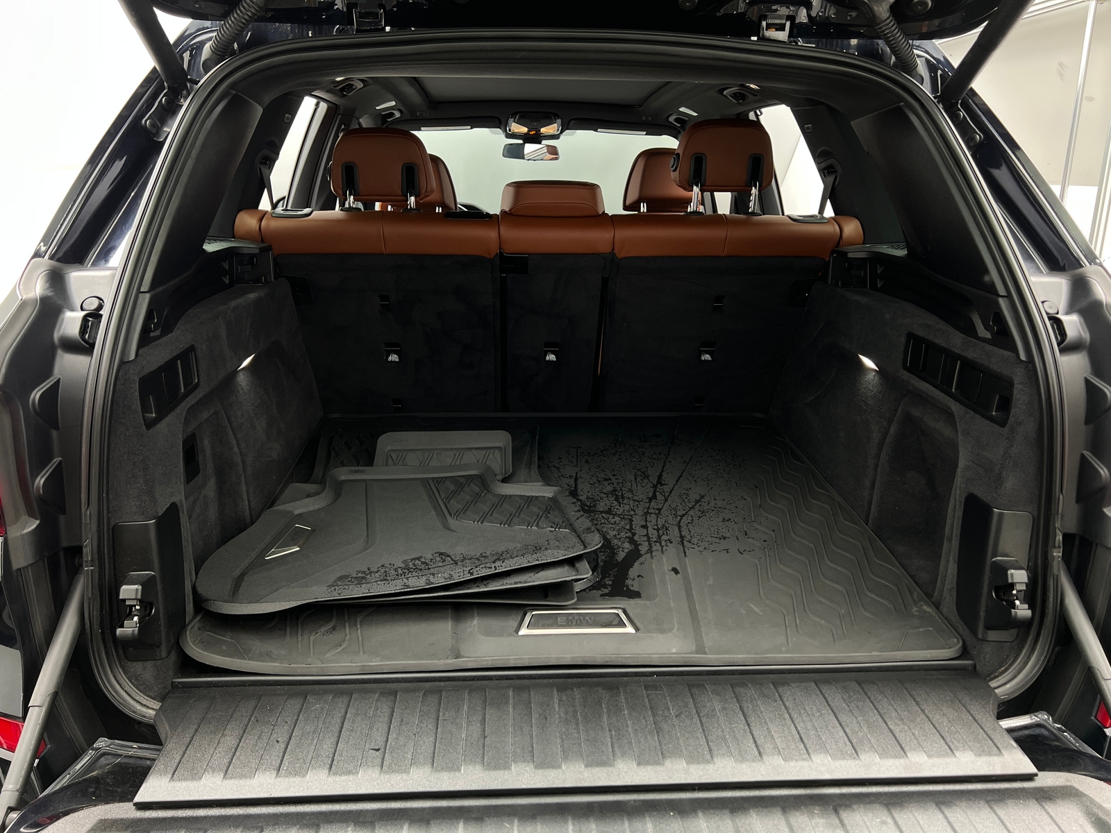 Thumbnail: 2021 BMW X5 - 6