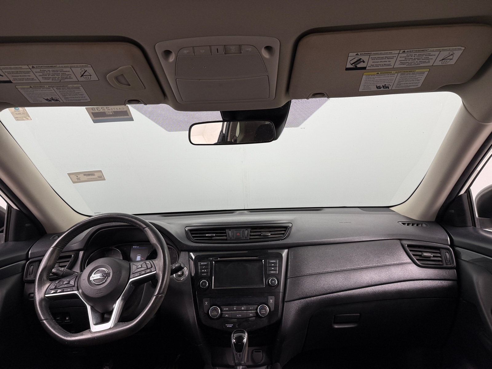 Thumbnail: 2019 Nissan Rogue - 3