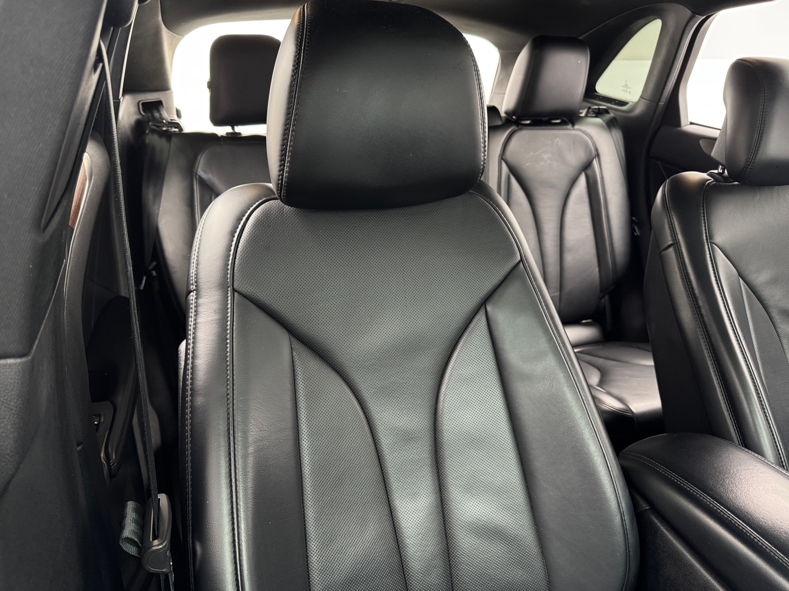 Thumbnail: 2017 Lincoln MKC - 2