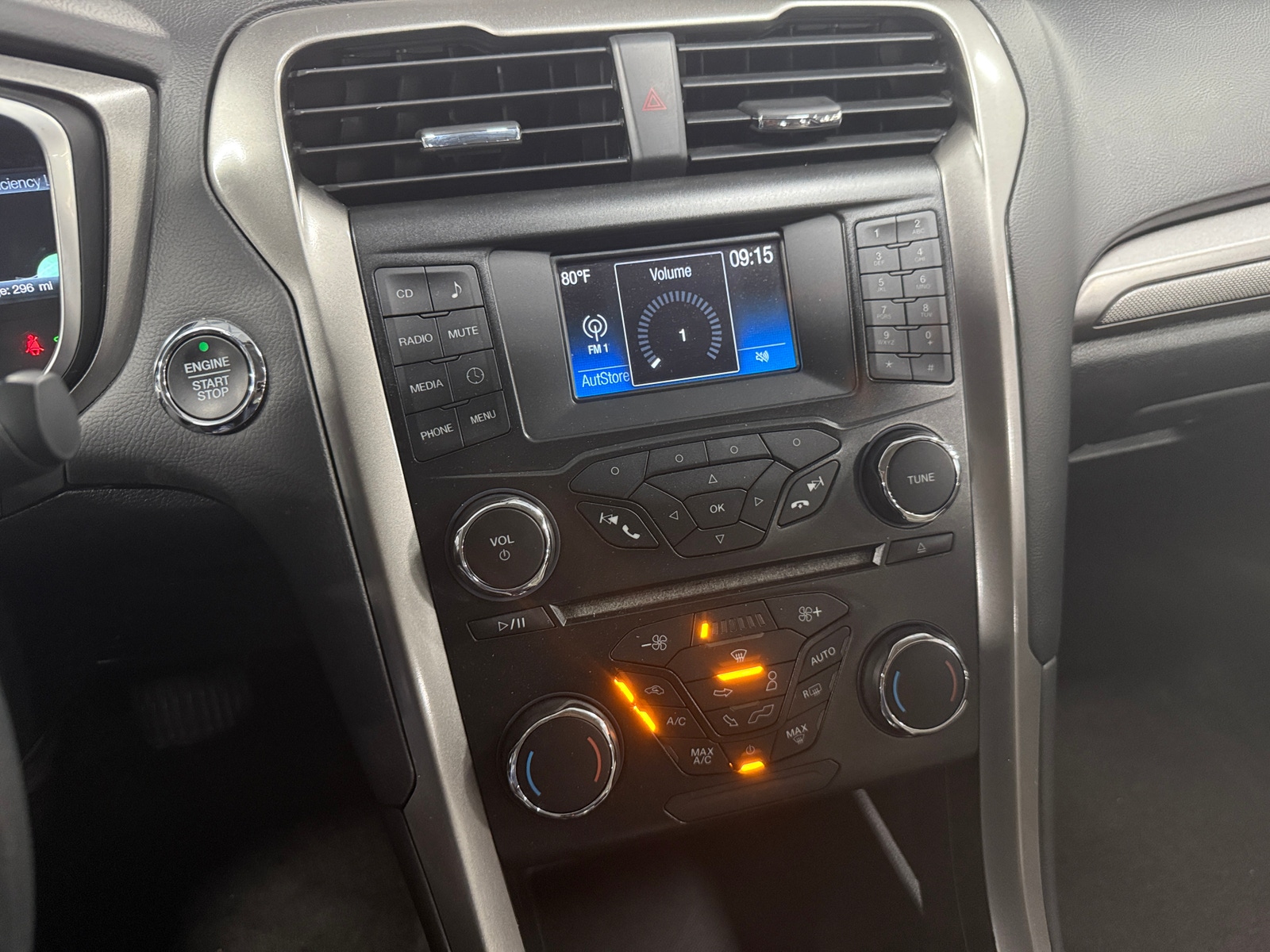 Thumbnail: 2018 Ford Fusion - 4