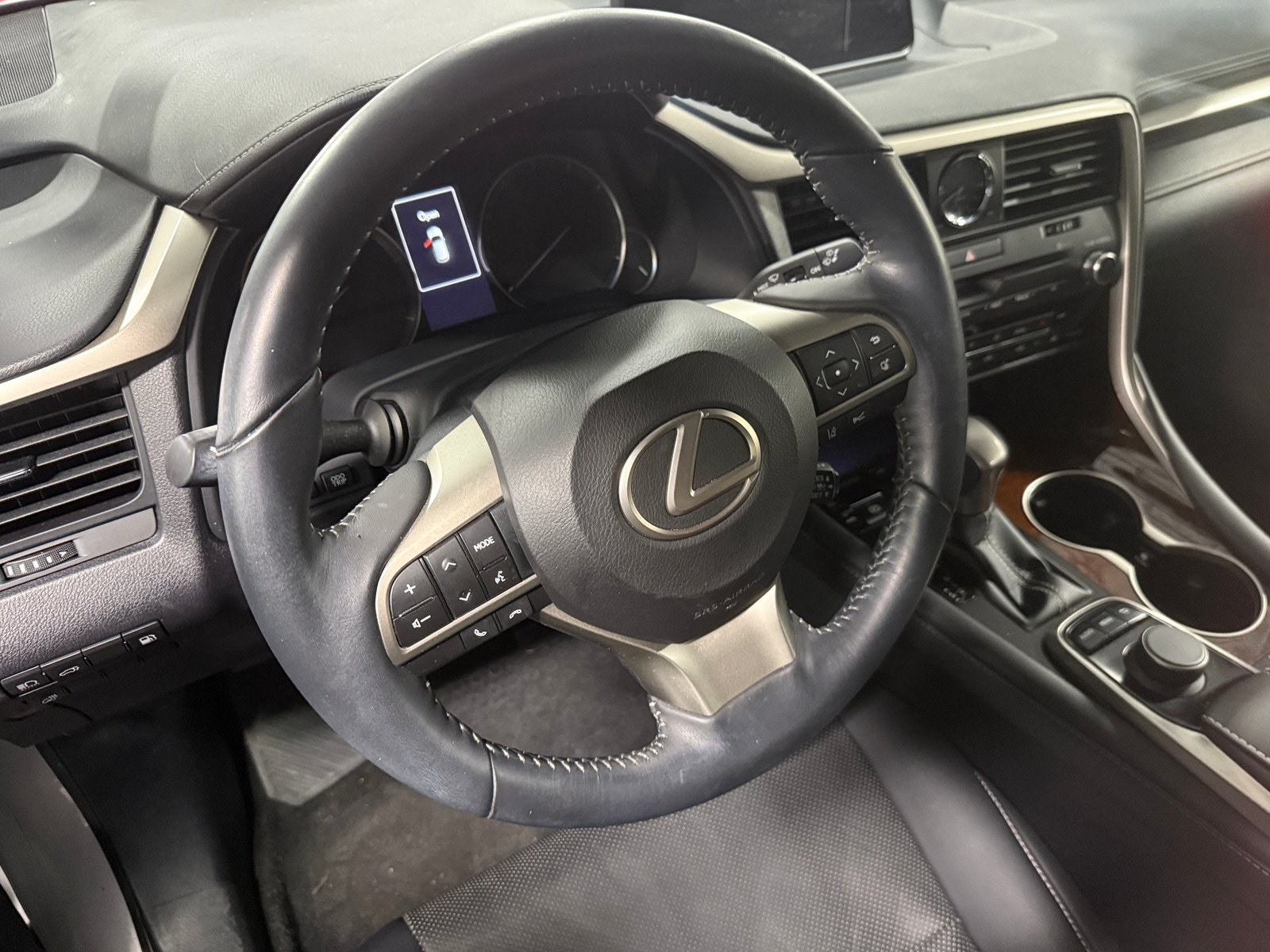 Thumbnail: 2019 Lexus RX - 4