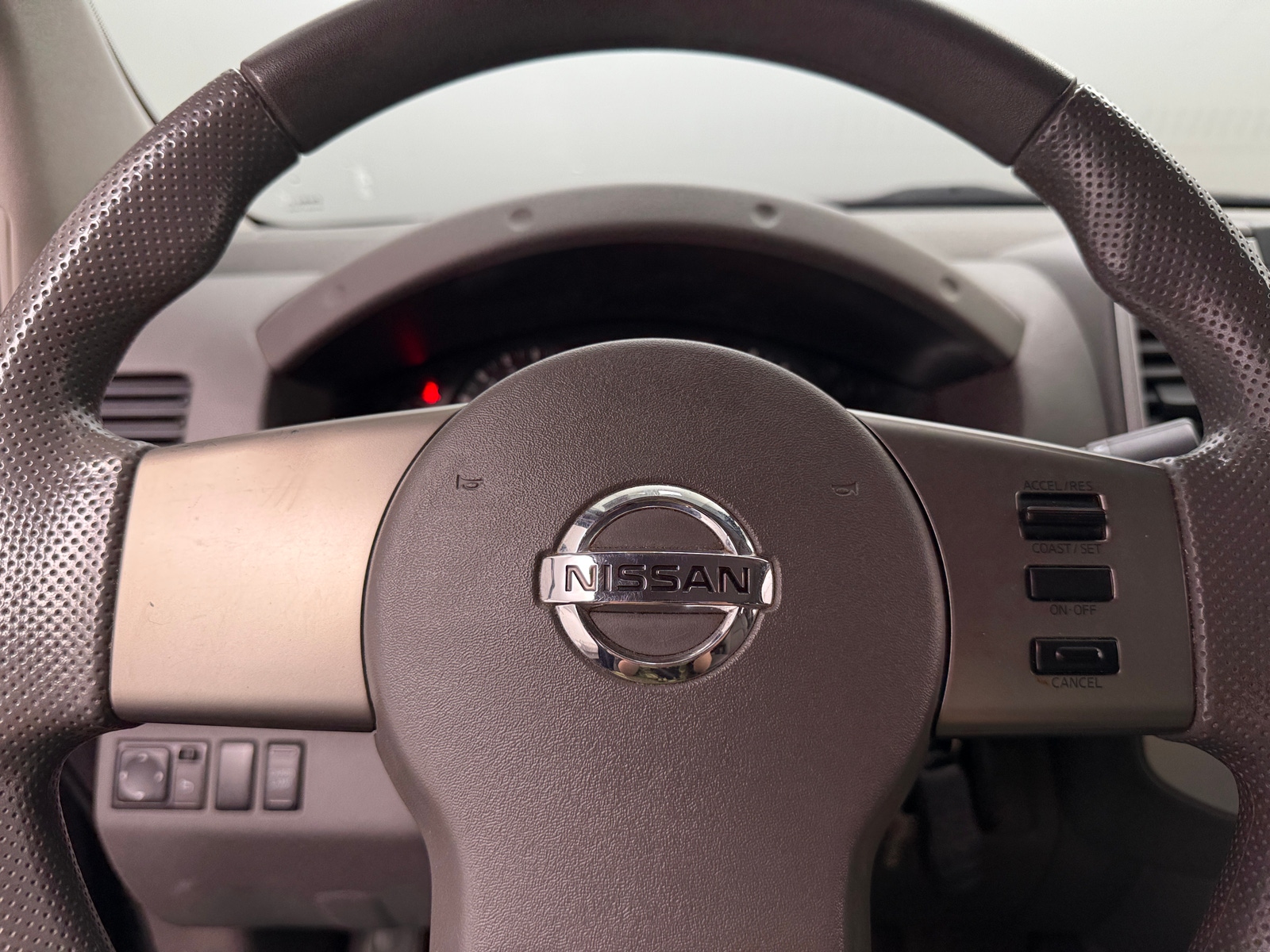 Thumbnail: 2011 Nissan Frontier - 5