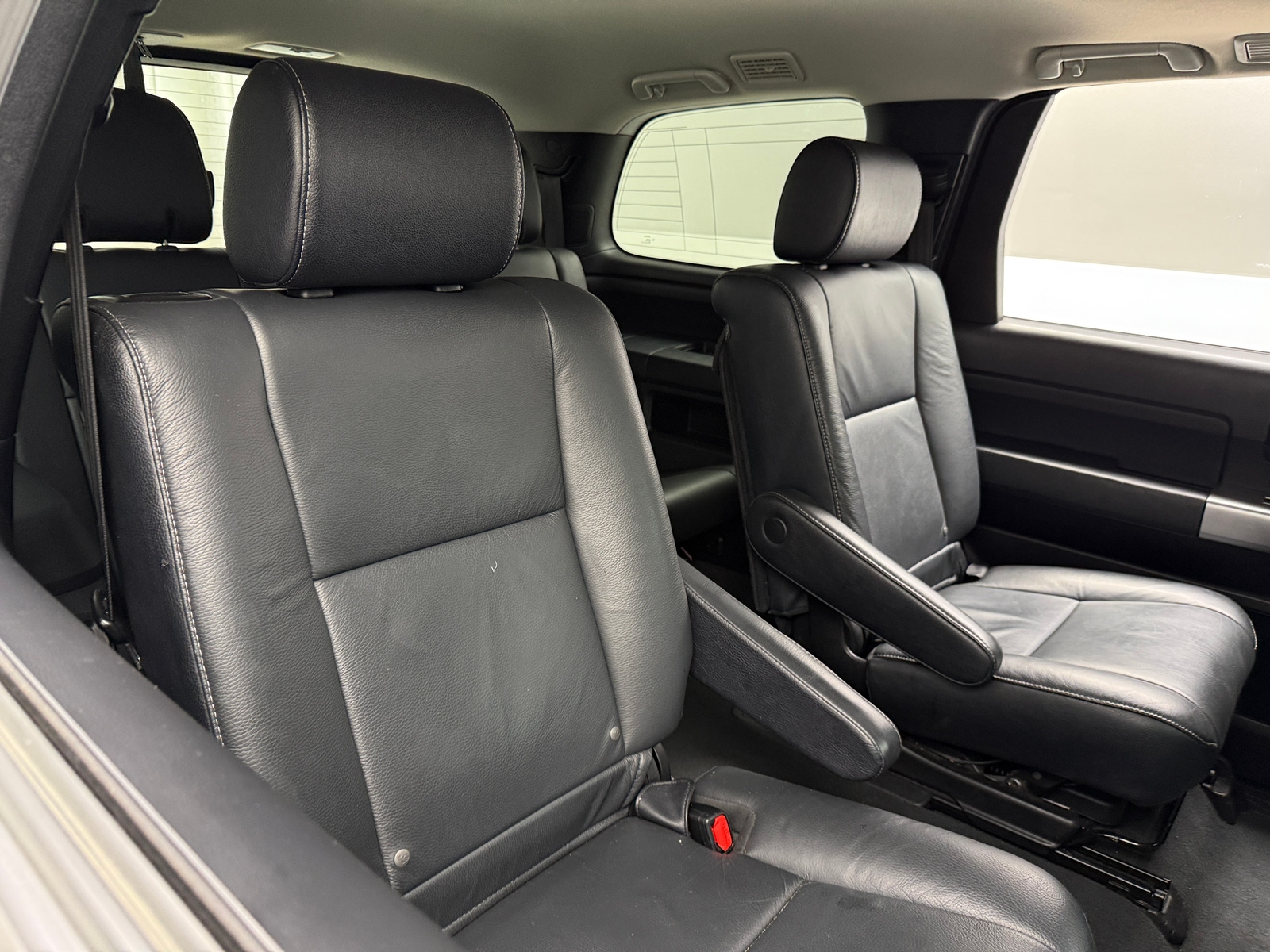 Thumbnail: 2021 Toyota Sequoia - 6