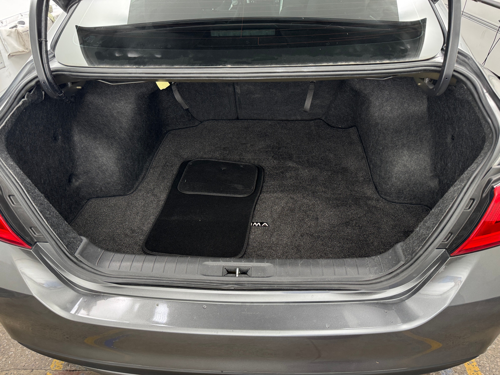 Thumbnail: 2016 Nissan Altima - 6