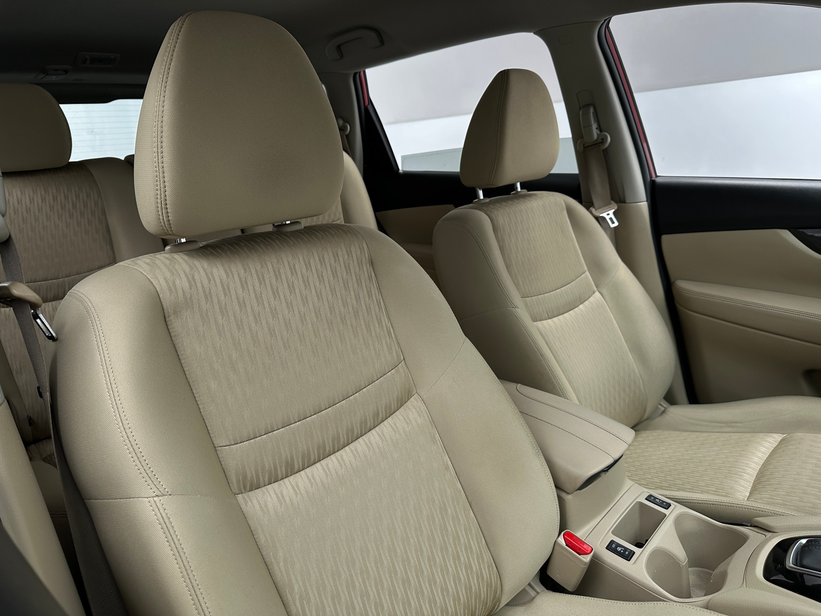 Thumbnail: 2017 Nissan Rogue - 2