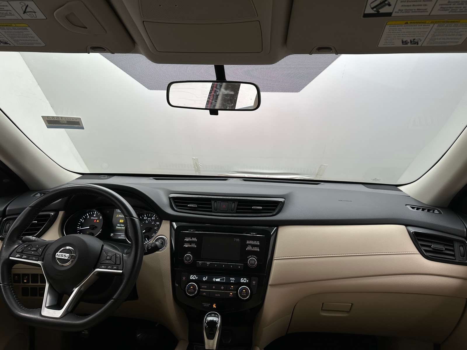 Thumbnail: 2017 Nissan Rogue - 3