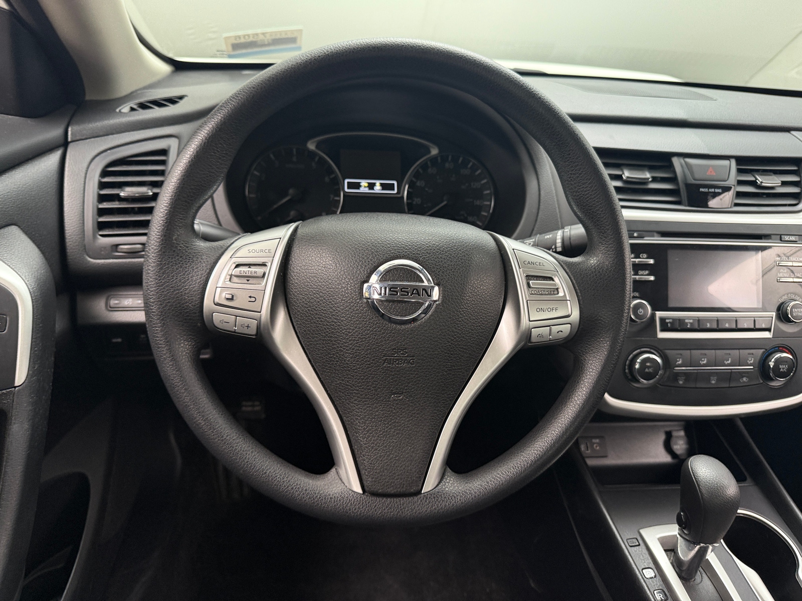 Thumbnail: 2018 Nissan Altima - 5