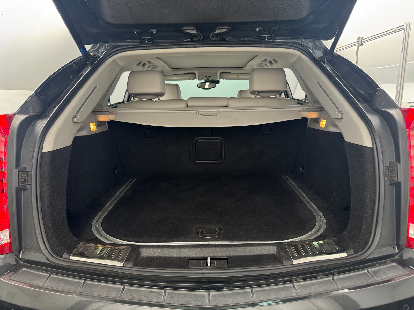 Thumbnail: 2014 Cadillac SRX - 6