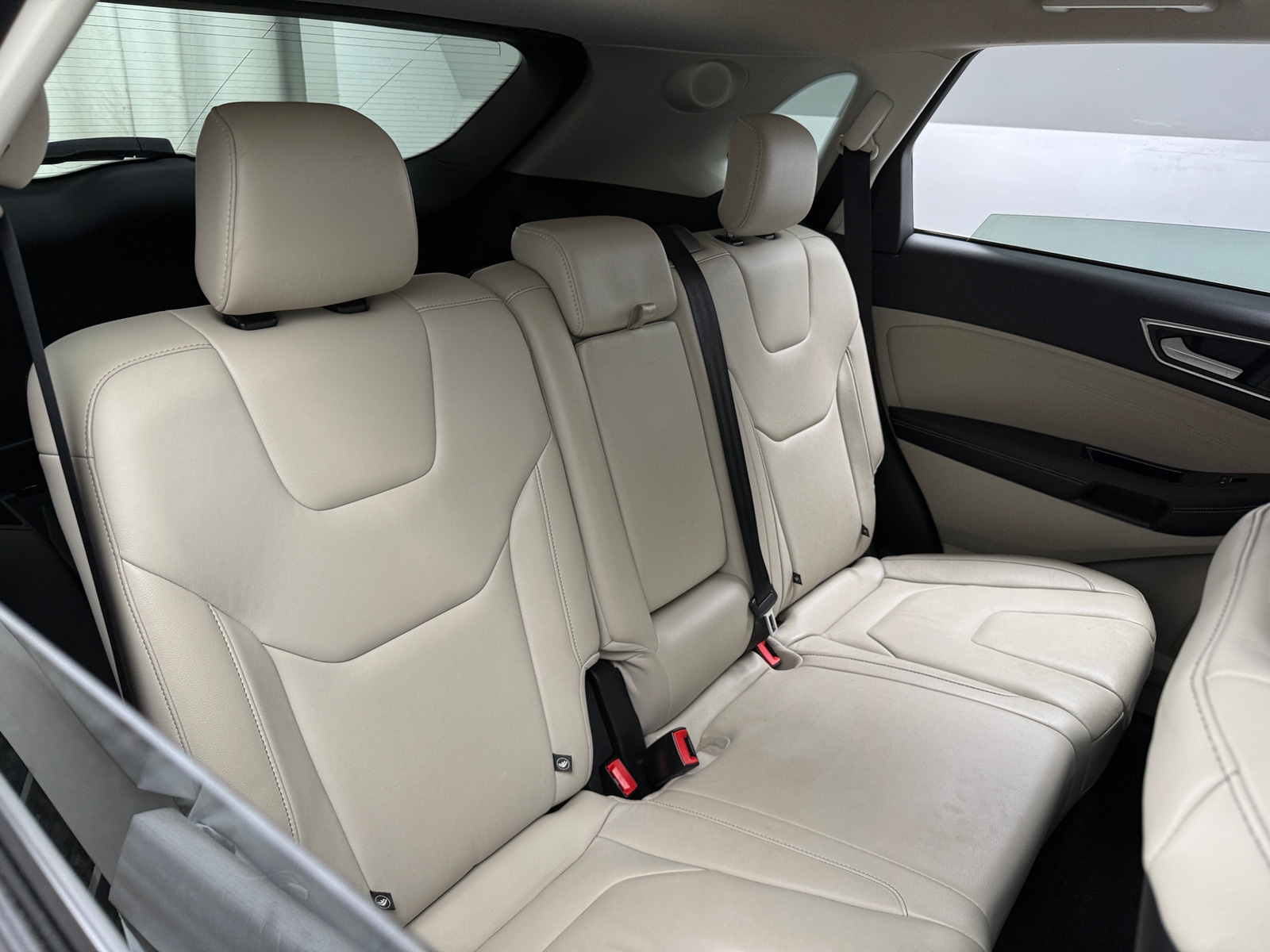 Thumbnail: 2020 Ford Edge - 5