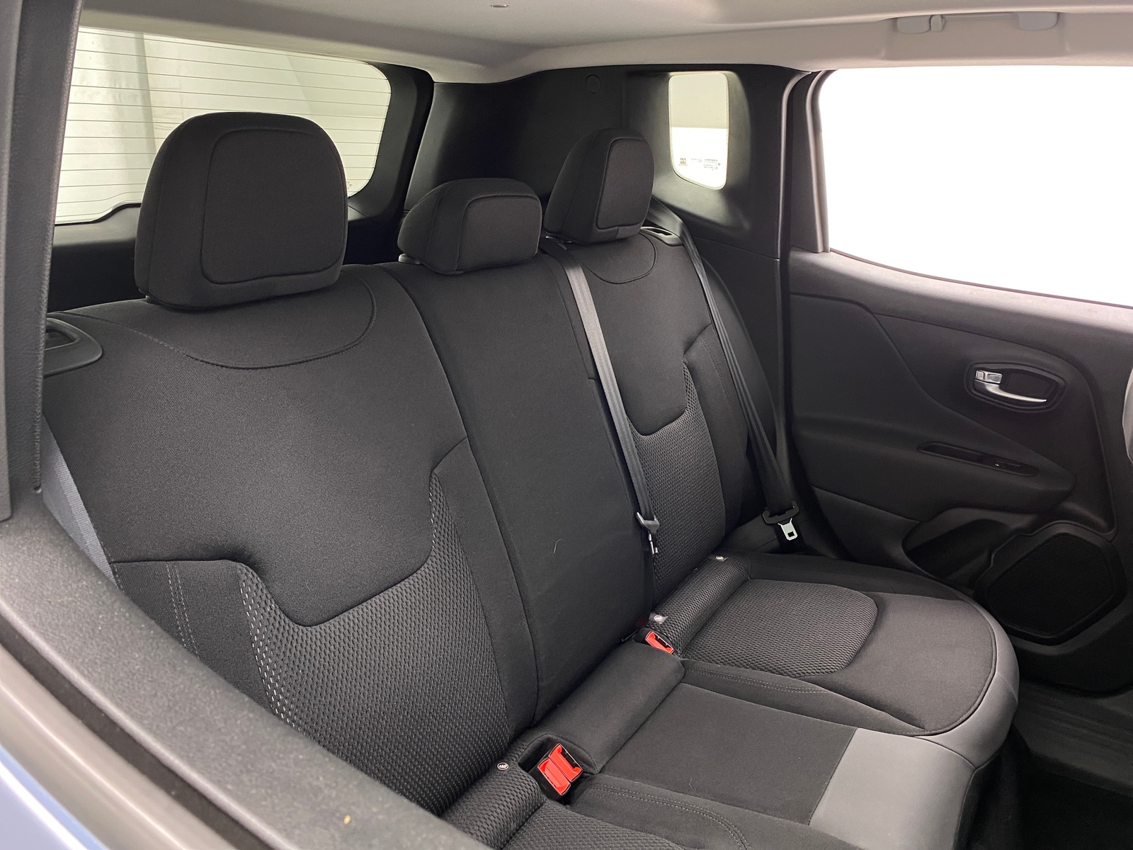 Thumbnail: 2020 Jeep Renegade - 6