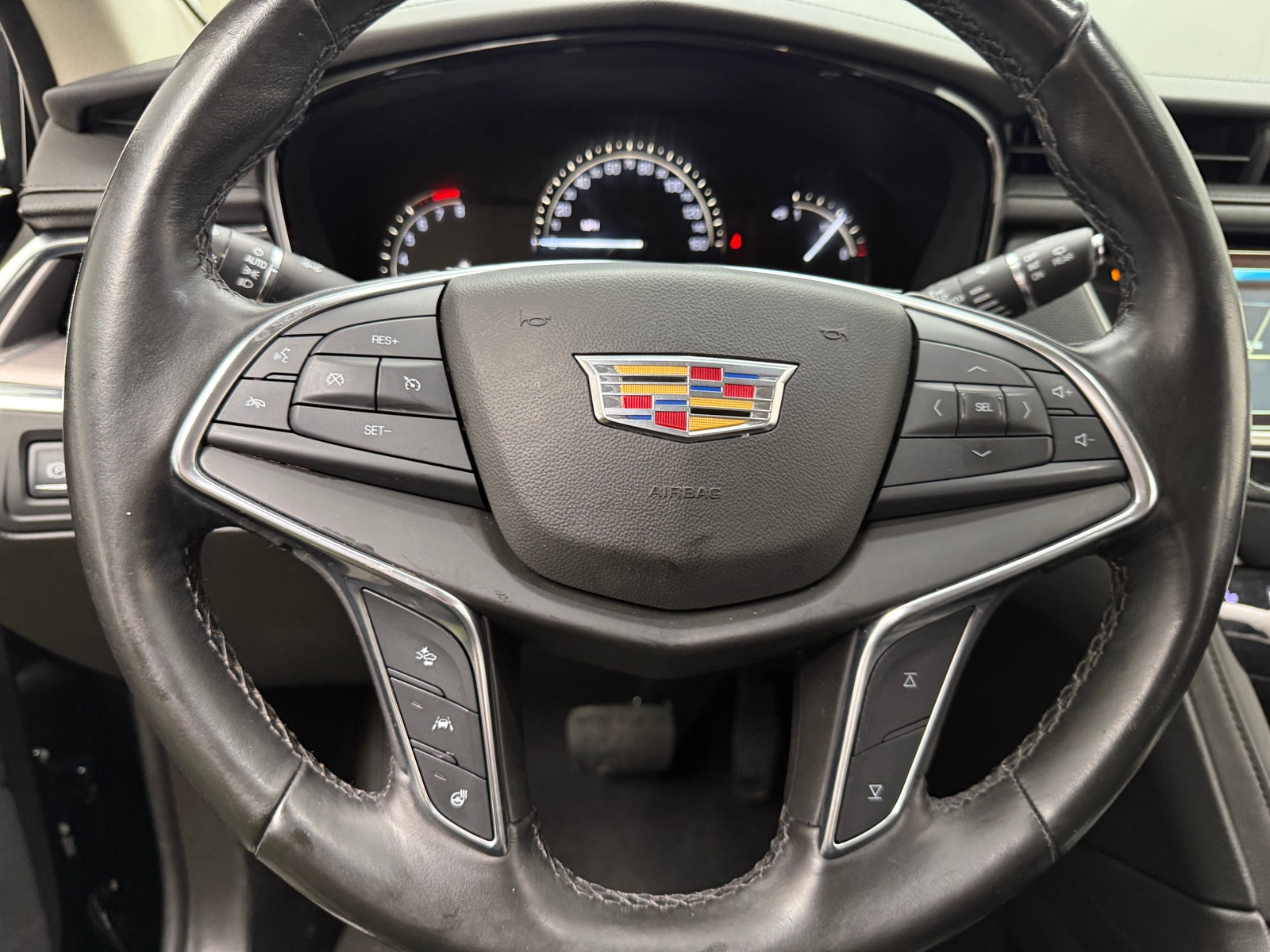 Thumbnail: 2019 Cadillac XT5 - 4