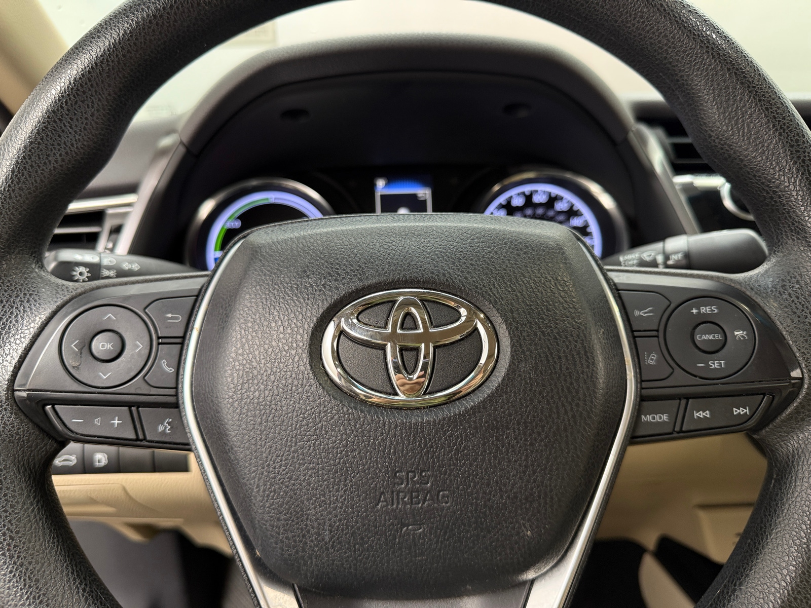 Thumbnail: 2018 Toyota Camry - 5
