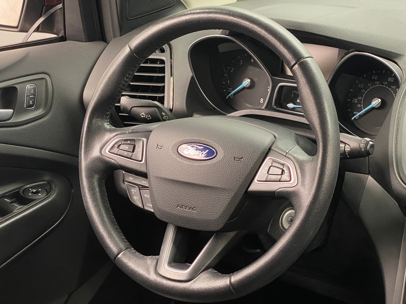 Thumbnail: 2018 Ford Escape - 4