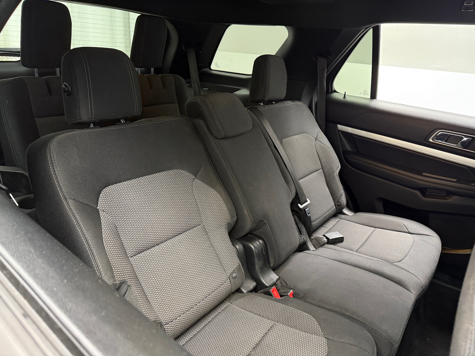 Thumbnail: 2017 Ford Explorer - 6
