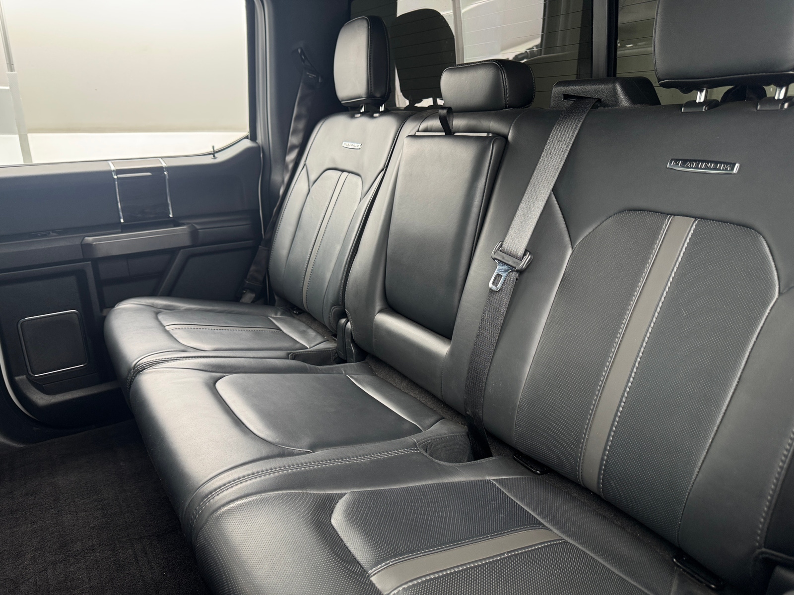 Thumbnail: 2017 Ford Econoline - 5
