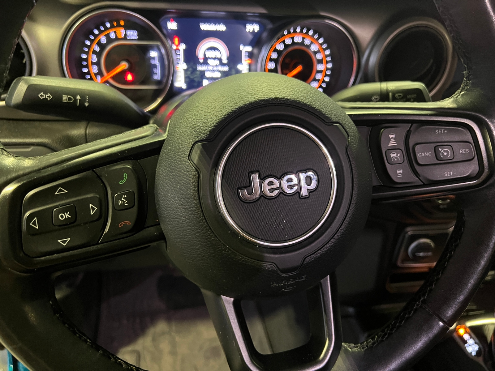 Thumbnail: 2020 Jeep Wrangler - 5