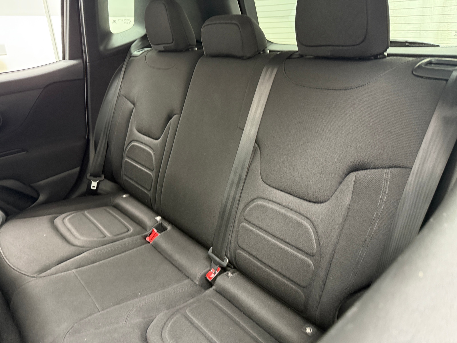 Thumbnail: 2018 Jeep Renegade - 6
