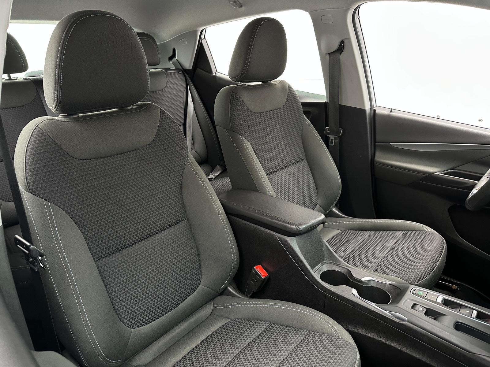 Thumbnail: 2023 Chevrolet Bolt EV - 2