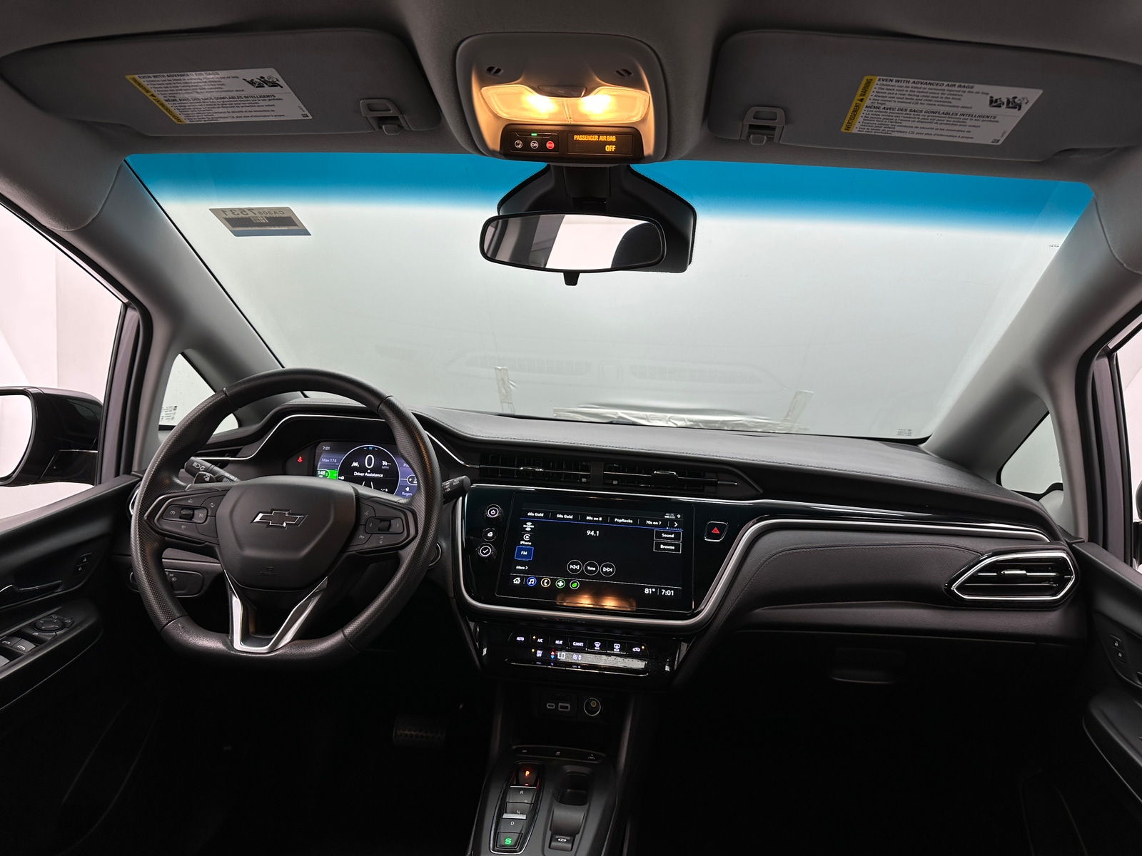 Thumbnail: 2023 Chevrolet Bolt EV - 3